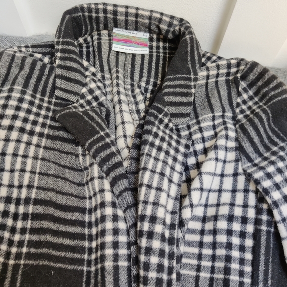 Urban Renewal Wool Plaid Blazer - Medium - Picture 9 of 11